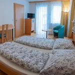 Bed & Breakfast Gaestehaus