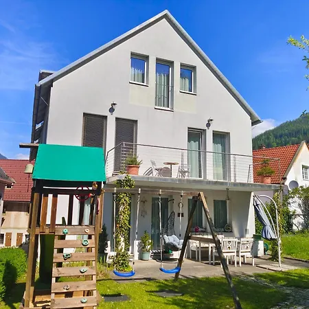 Bed & Breakfast Gaestehaus 3*
