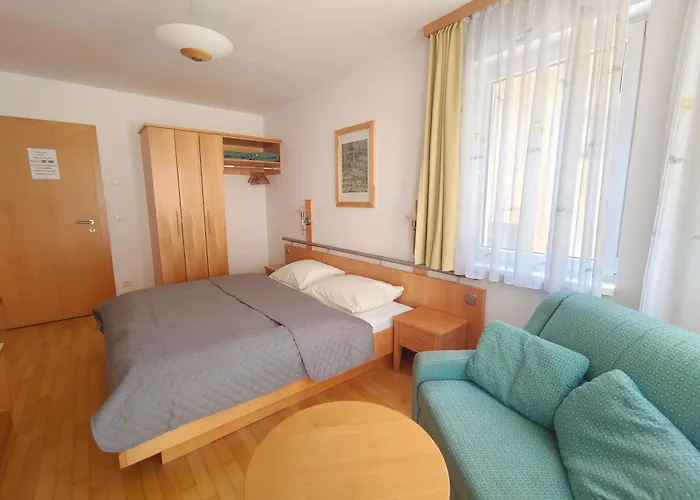 Gaestehaus Bed & Breakfast